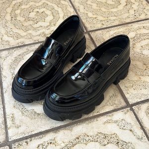 ALOHAS patent Loafer